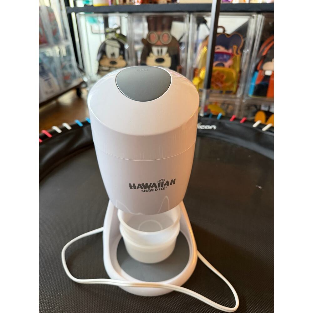 Hawaiian Ice Shaver Maker, GUC